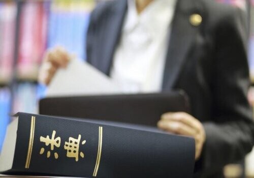 离婚协议约定抚养费一方拒绝支付如何处理