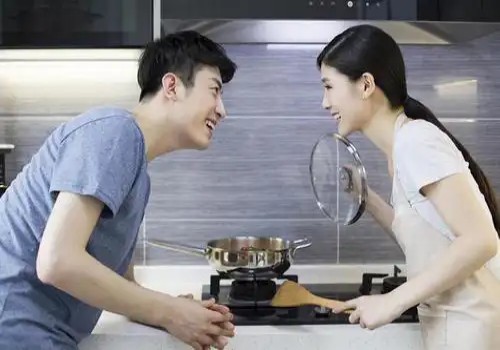 怎么告小三把钱追回来